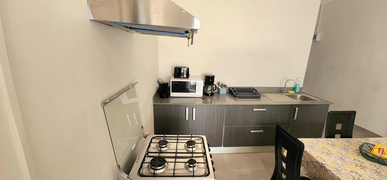 Number 5, Pebble Bay Appartments 그란데 바이예 외부 사진